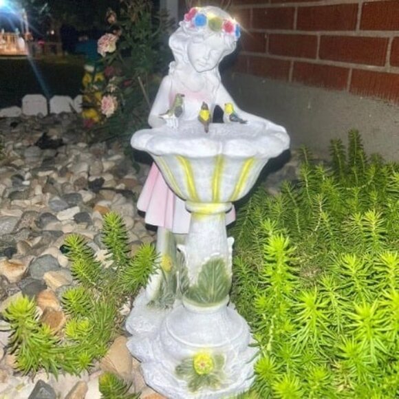 Fairy Garden Statue, Solar Garden Angel Figurine Outdoor Decoration Waterproof - Picture 5 of 6